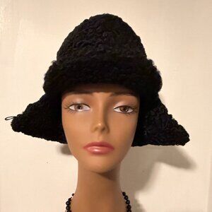 Vintage 60s Aviators Russian Pot-Poht Curly Lamb Earflaps Black Warm Winter Hat